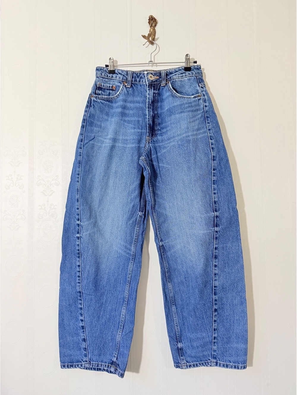 Zara Barrel Jeans | Size 2